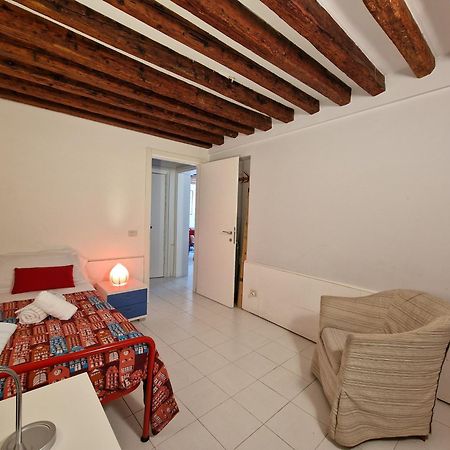 Veneziacentopercento Rooms Екстер'єр фото